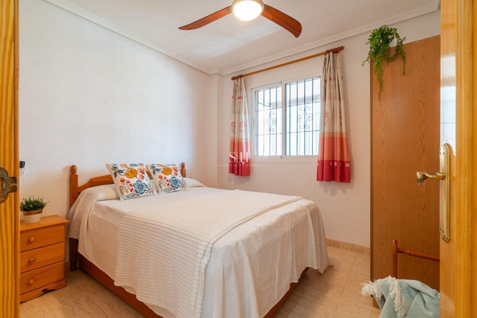 Alquiler a largo plazo - Apartamento / piso - Torrevieja - La Mata