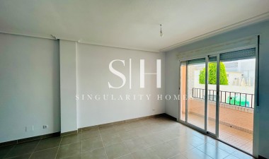 Apartamento / piso - Reventa - Daya Nueva - SH312