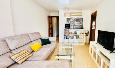 Apartamento / piso - Reventa - Torrevieja - CENTRE