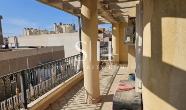 Apartamento / piso - Reventa - Torrevieja - CENTRE