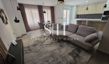 Apartamento / piso - Reventa - Torrevieja - Centro - Muelle Pesquero