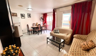 Apartamento / piso - Reventa - Torrevieja - Centro