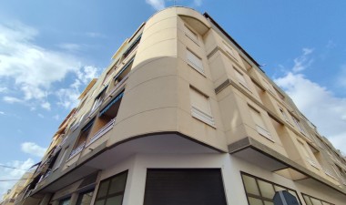 Apartamento / piso - Reventa - Torrevieja - Estacion De Autobuses