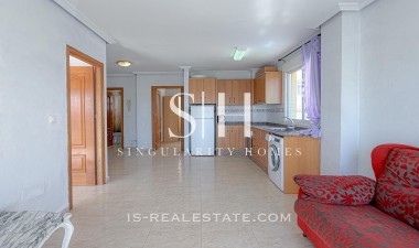Apartamento / piso - Reventa - Torrevieja - Nueva Torrevieja