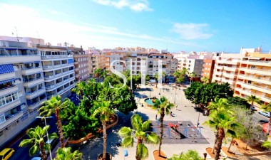 Apartamento / piso - Reventa - Torrevieja - Playa del Cura