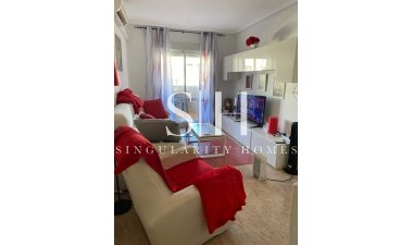 Apartment / flat - Resale - Torrevieja - 11733