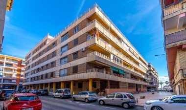 Apartment / flat - Resale - Torrevieja - 42027