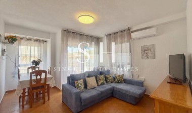 Apartment / flat - Resale - Torrevieja - Habaneras
