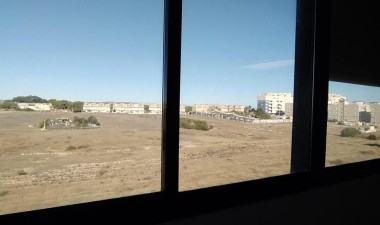 Apartment / flat - Resale - Torrevieja - La Mata