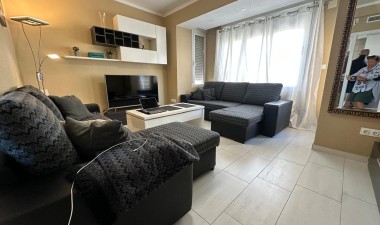 Apartment / flat - Resale - Torrevieja - Paseo Maritimo