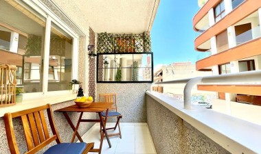 Apartment / flat - Resale - Torrevieja - Playa de los Locos