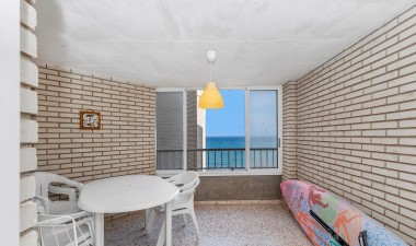 Apartment / flat - Resale - Torrevieja - Playa de los Locos