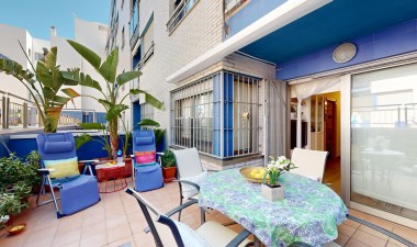 Apartment / flat - Resale - Torrevieja - Playa de los Locos