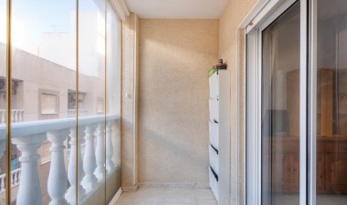 Apartment / flat - Resale - Torrevieja - Playa del Cura