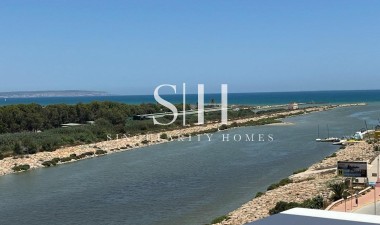 Appartement / flat - Herverkoop - Guardamar del Segura - Puerto Deportivo