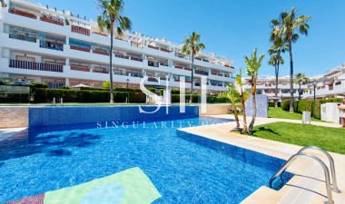 Appartement / flat - Herverkoop - Orihuela Costa - Orihuela Costa