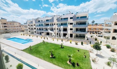 Appartement / flat - Herverkoop - Orihuela Costa - Orihuela Costa