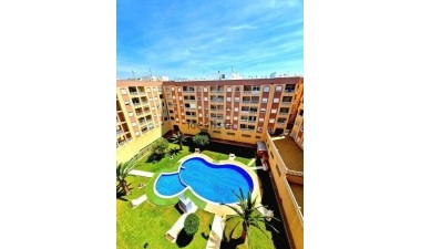 Appartement / flat - Herverkoop - Torrevieja - Centro