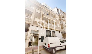 Appartement / flat - Herverkoop - Torrevieja - Curva Del Palangre