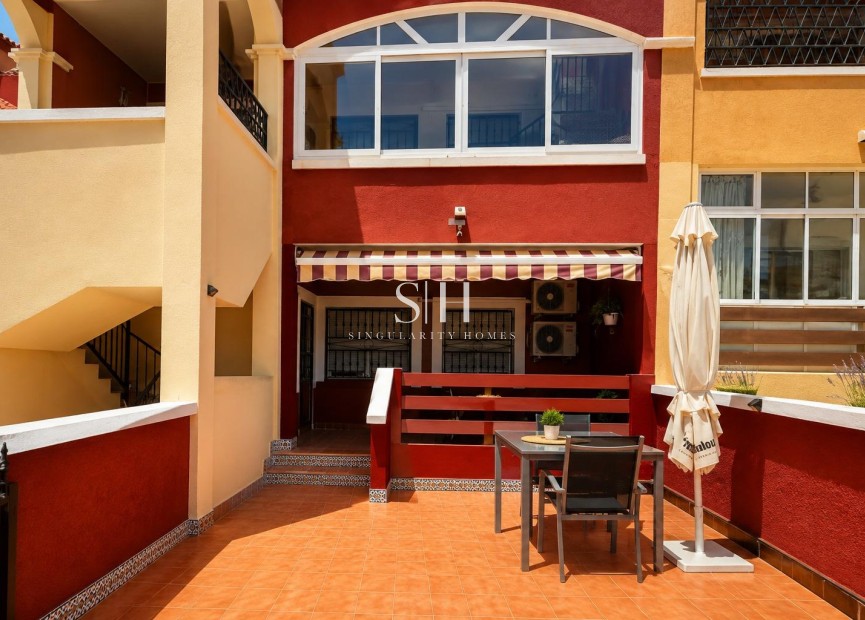 Återförsäljning - Bungalow - Orihuela Costa - Costa Blanca