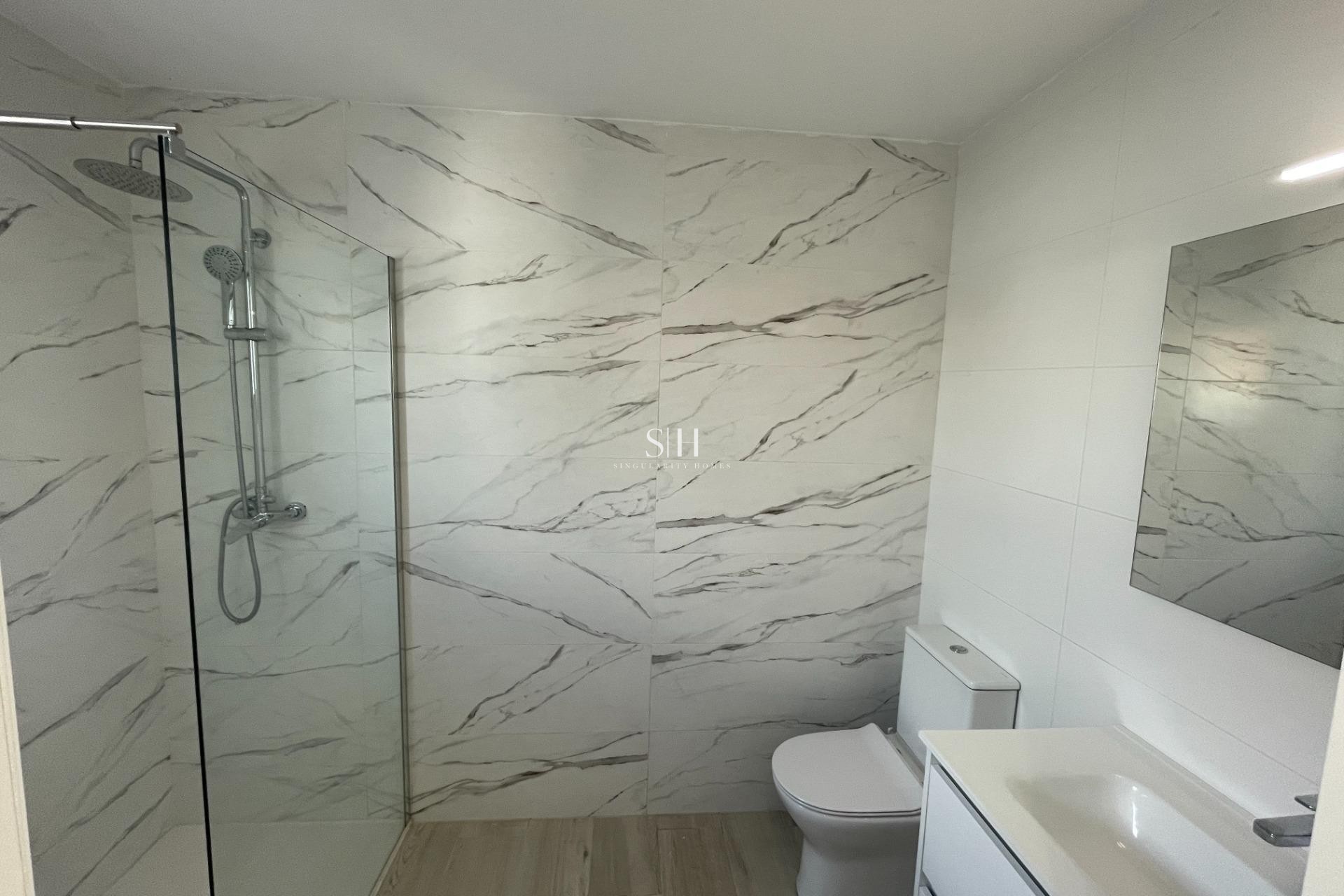 Återförsäljning - Bungalow - Orihuela Costa - La Regia