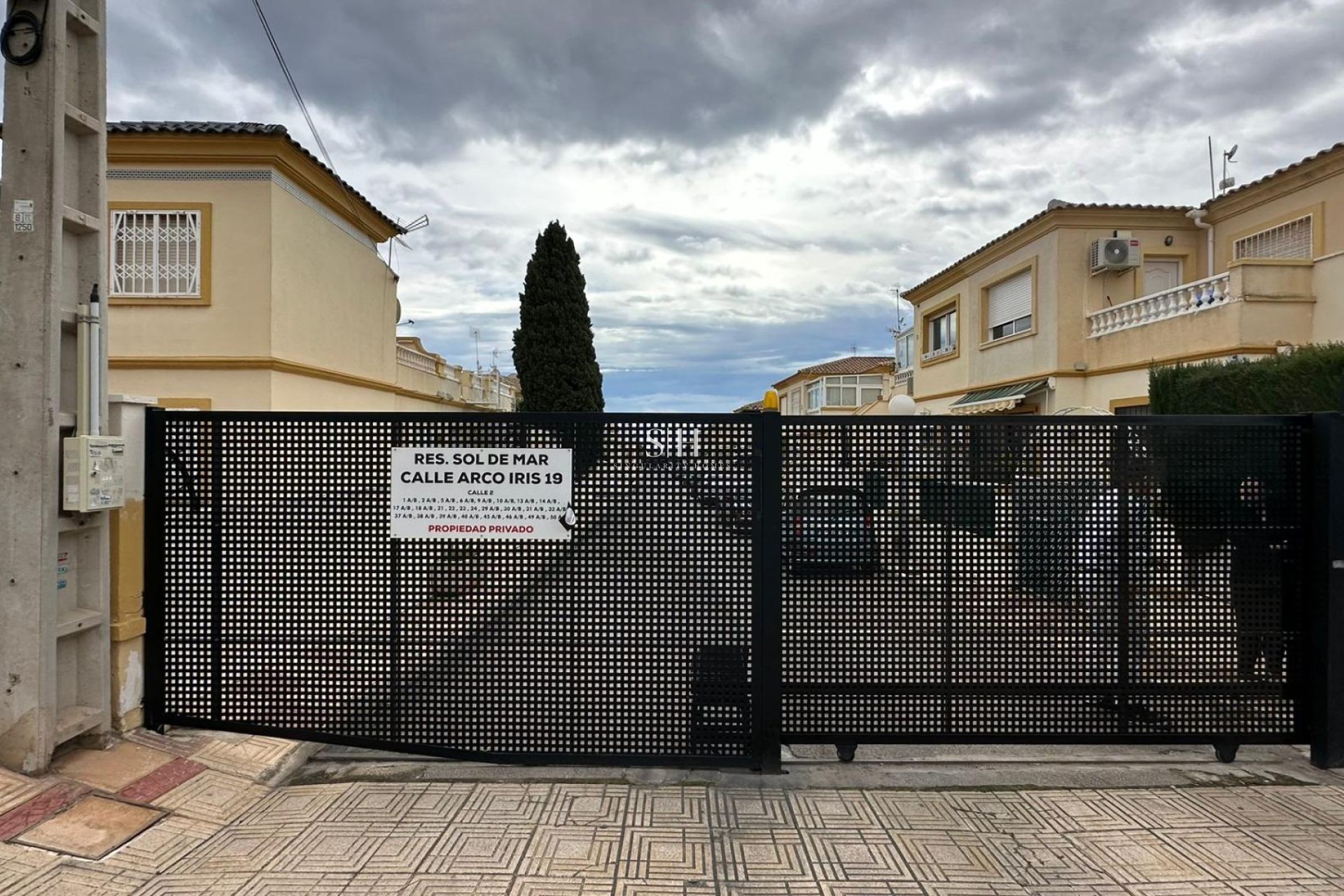 Återförsäljning - Bungalow - Orihuela Costa - Los Almendros-la Florida