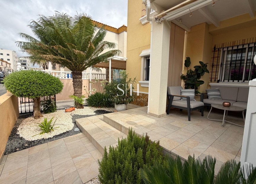 Återförsäljning - Bungalow - Orihuela Costa - Los Dolses