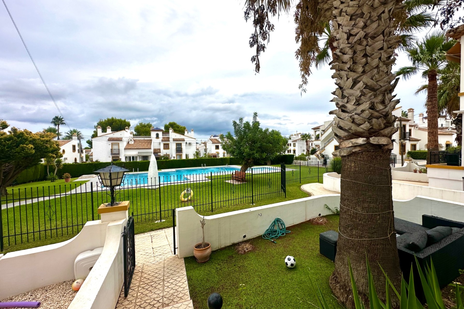 Återförsäljning - Bungalow - Orihuela Costa - Los Dolses