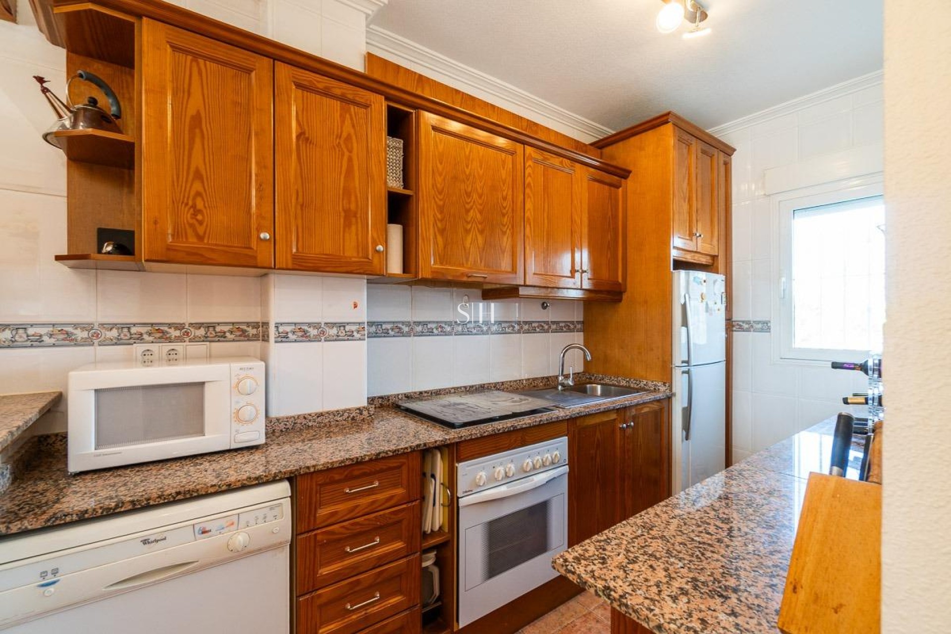 Återförsäljning - Bungalow - Orihuela Costa - Punta Prima