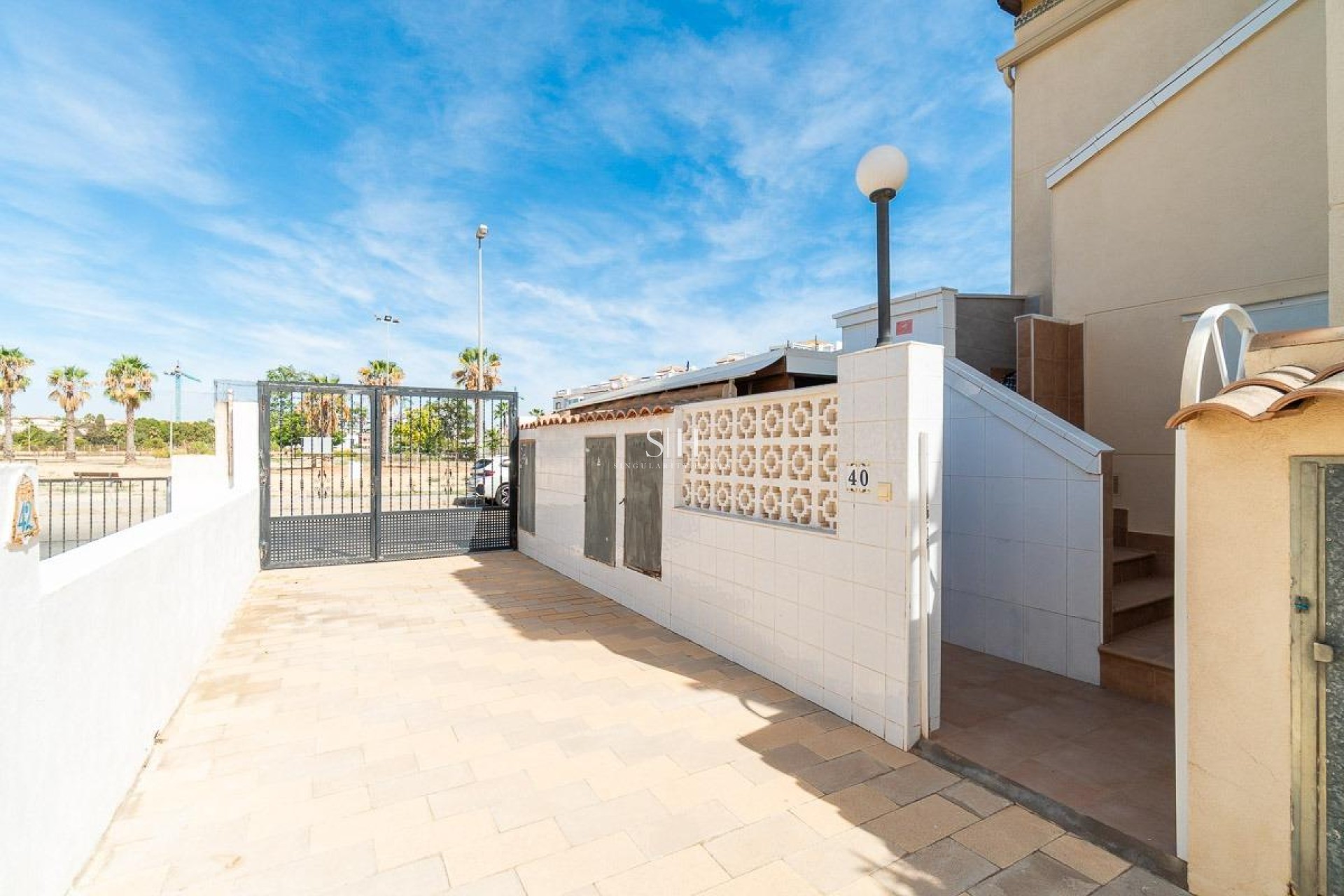 Återförsäljning - Bungalow - Orihuela Costa - Punta Prima