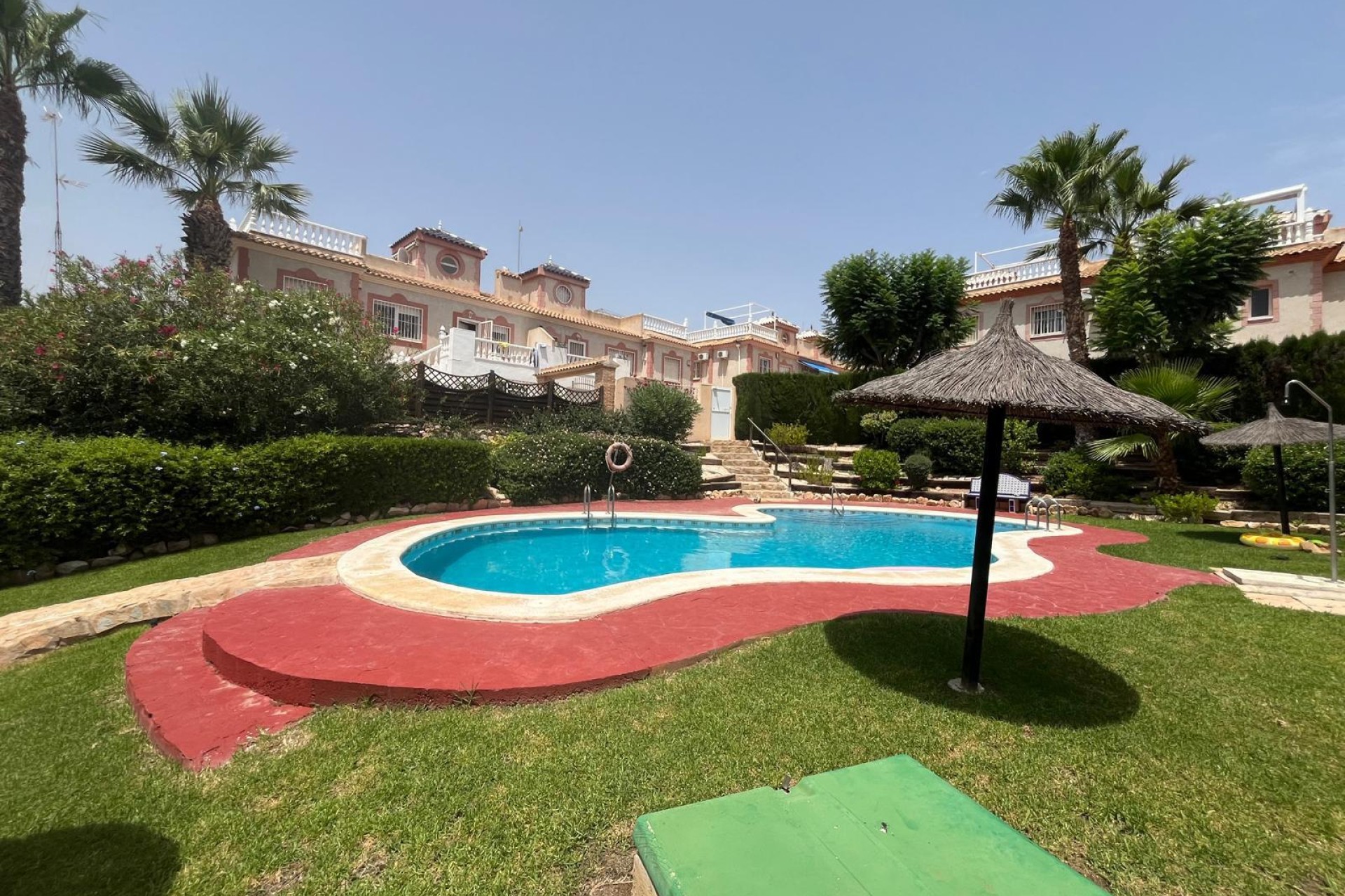 Återförsäljning - Bungalow - Orihuela Costa - Punta Prima