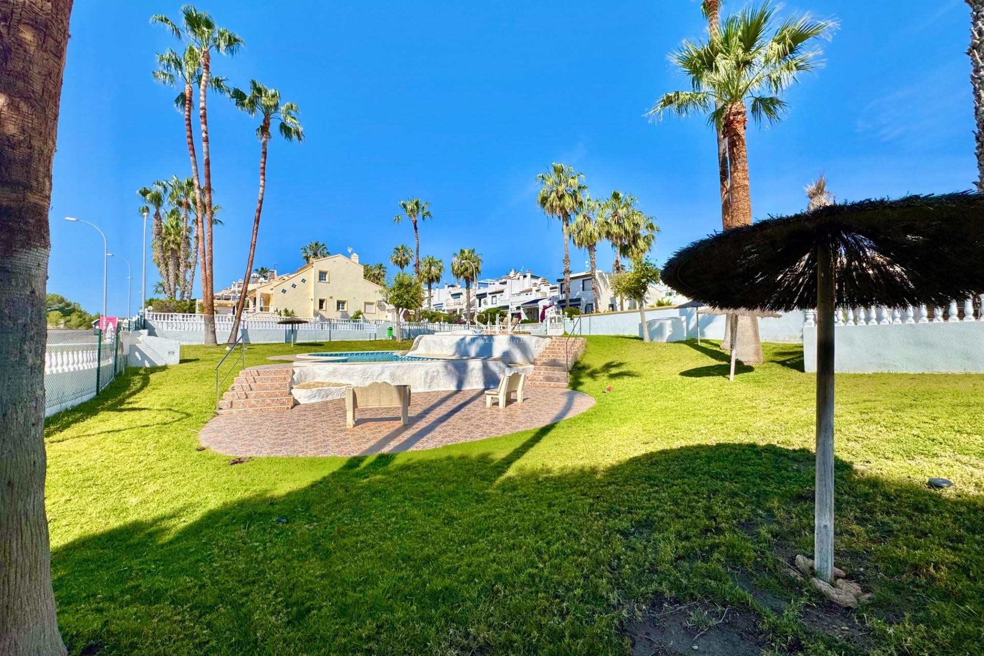 Återförsäljning - Bungalow - Orihuela Costa - Villamartín-las Filipinas