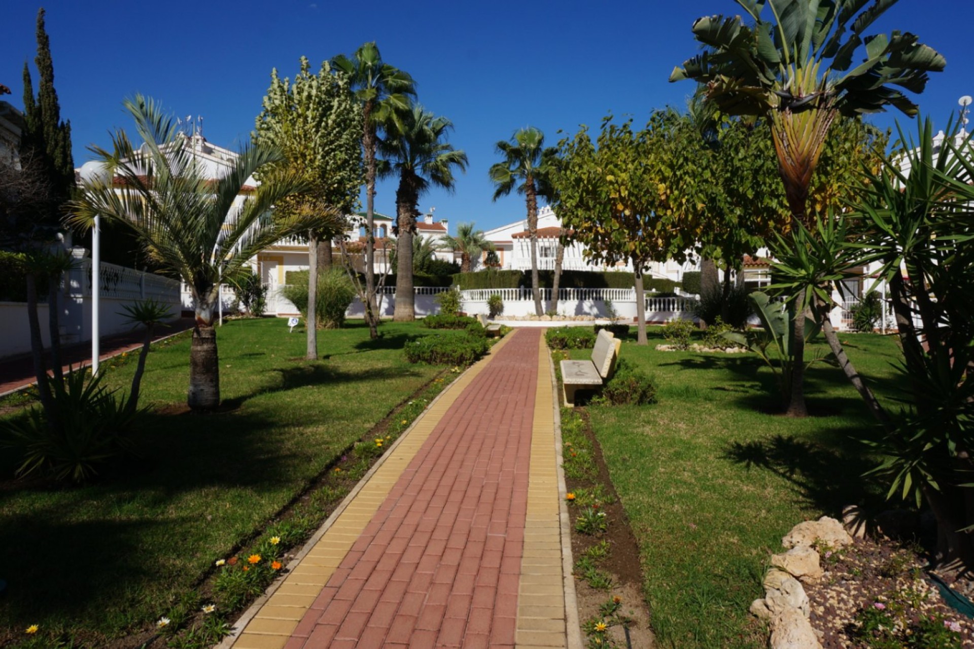 Återförsäljning - Bungalow - Orihuela - Inland