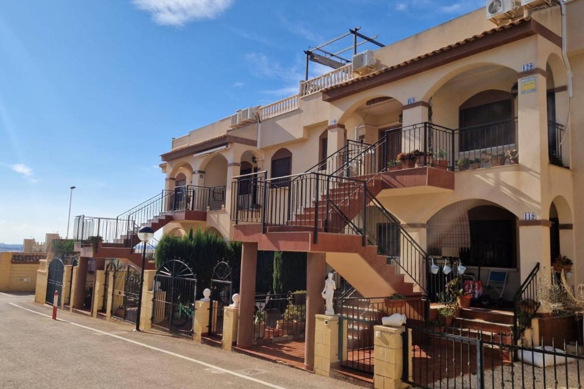 Återförsäljning - Bungalow - Torrevieja - Aguas nuevas 1