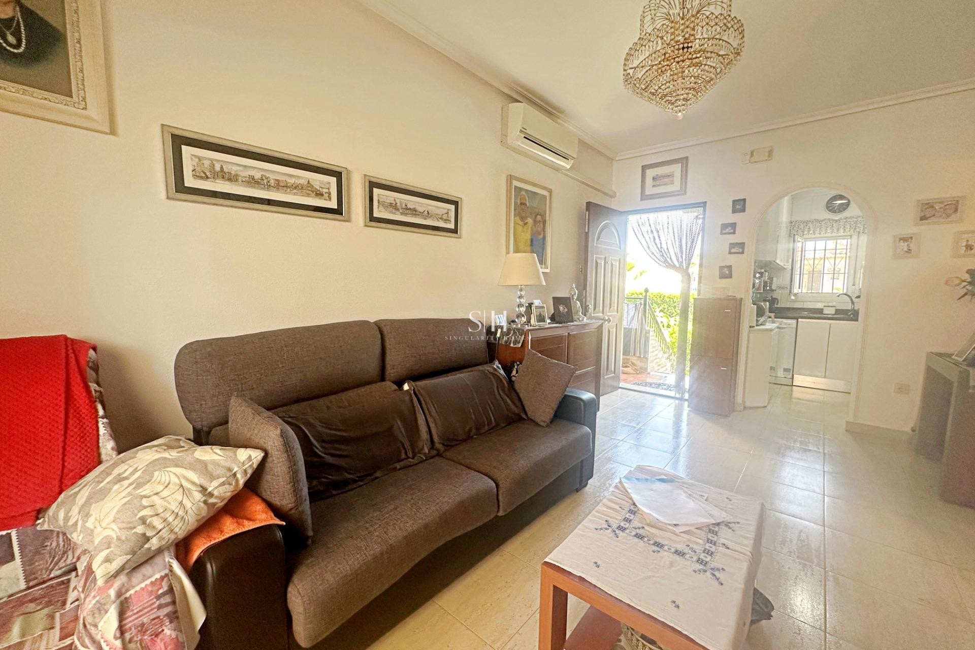 Återförsäljning - Bungalow - Torrevieja - aguas nuevas