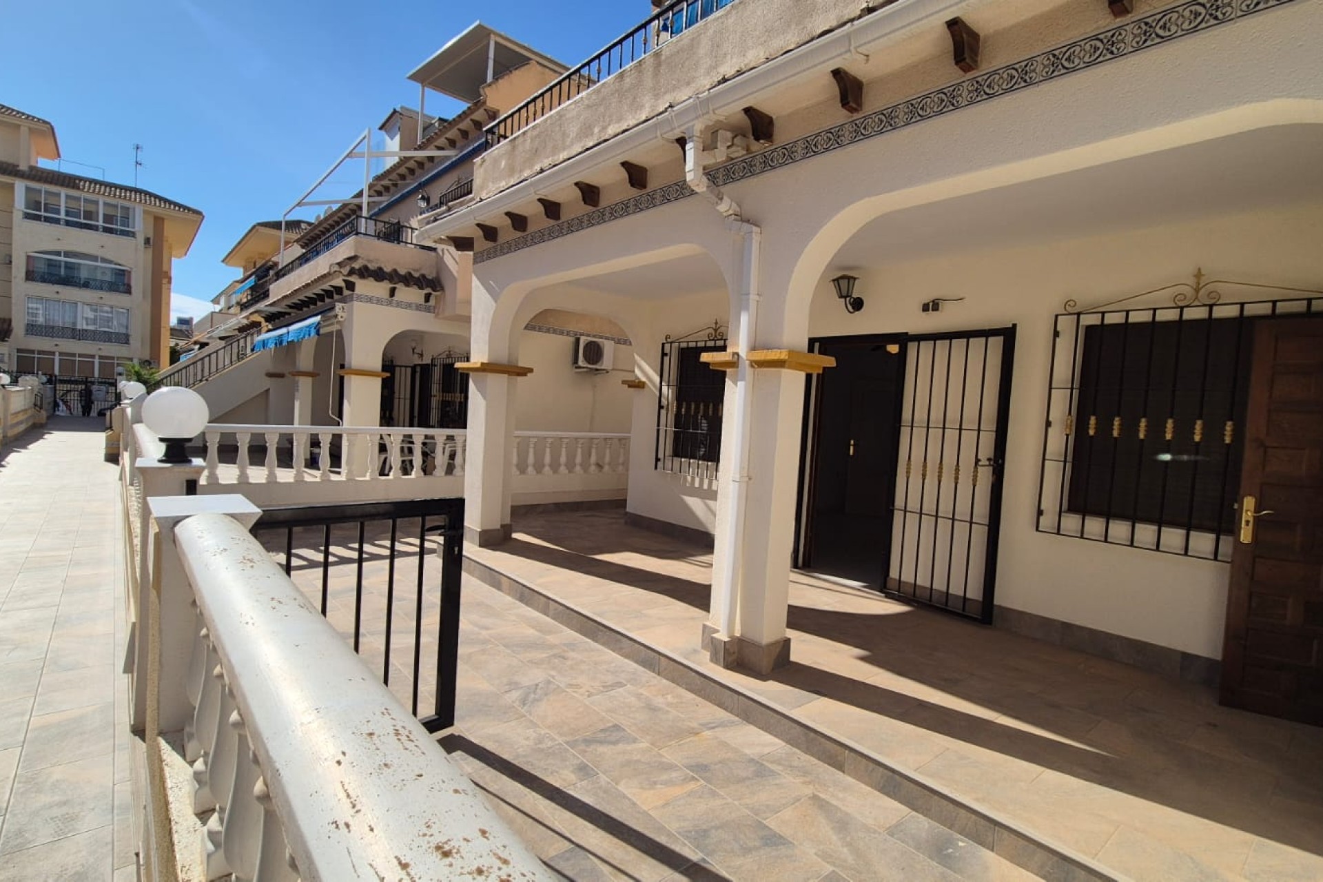 Återförsäljning - Bungalow - Torrevieja - Costa Blanca