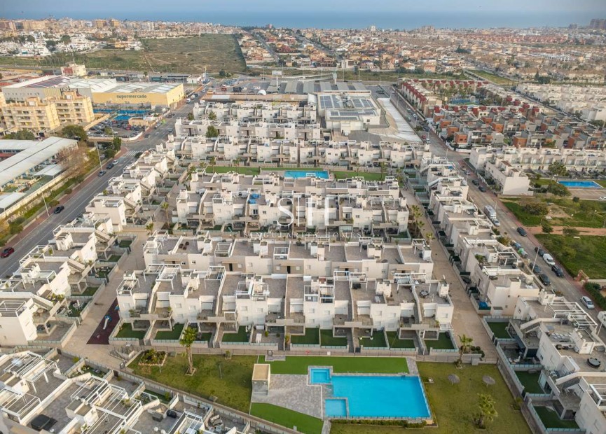 Återförsäljning - Bungalow - Torrevieja - Costa Blanca