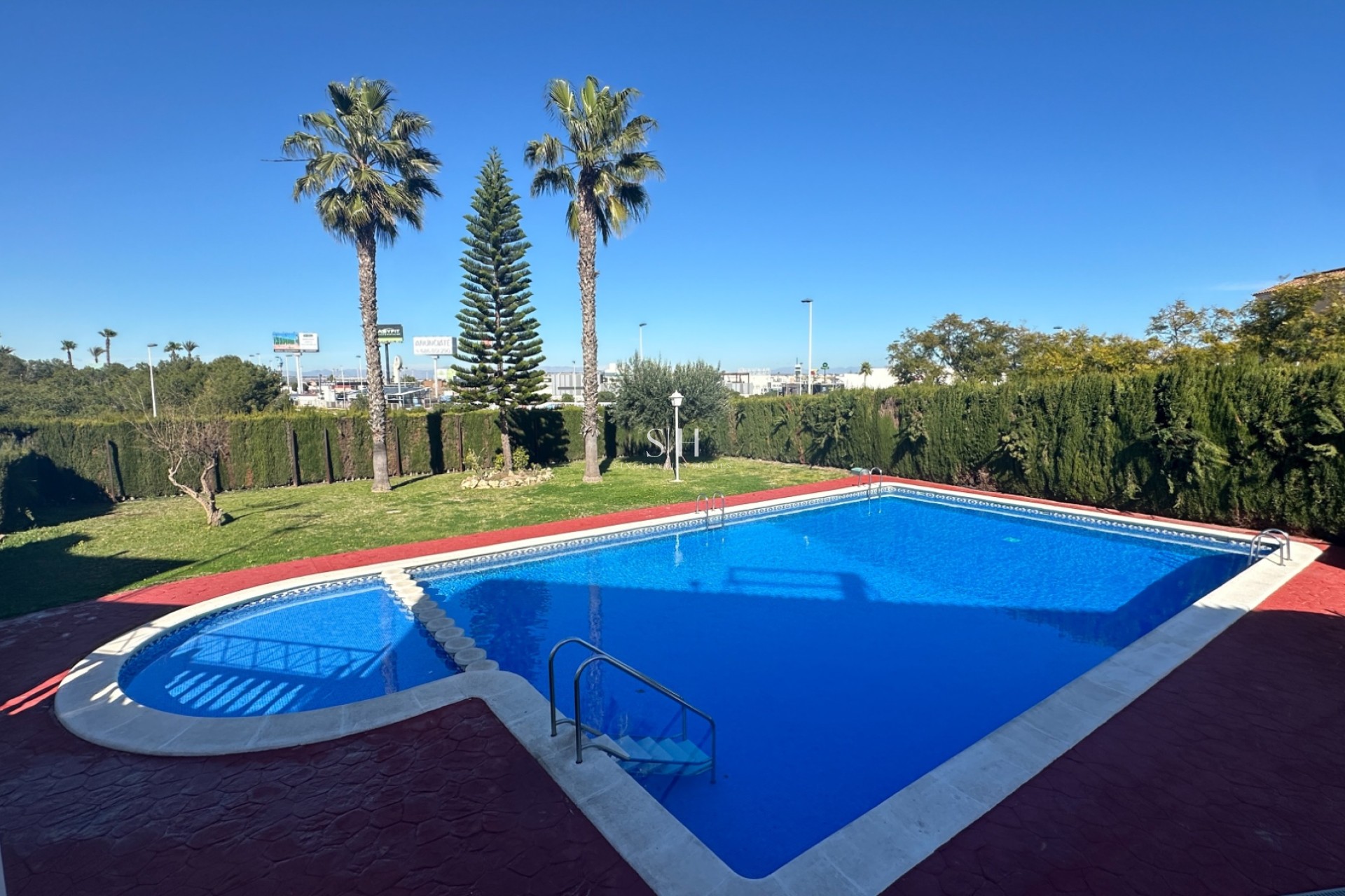 Återförsäljning - Bungalow - Torrevieja - Costa Blanca