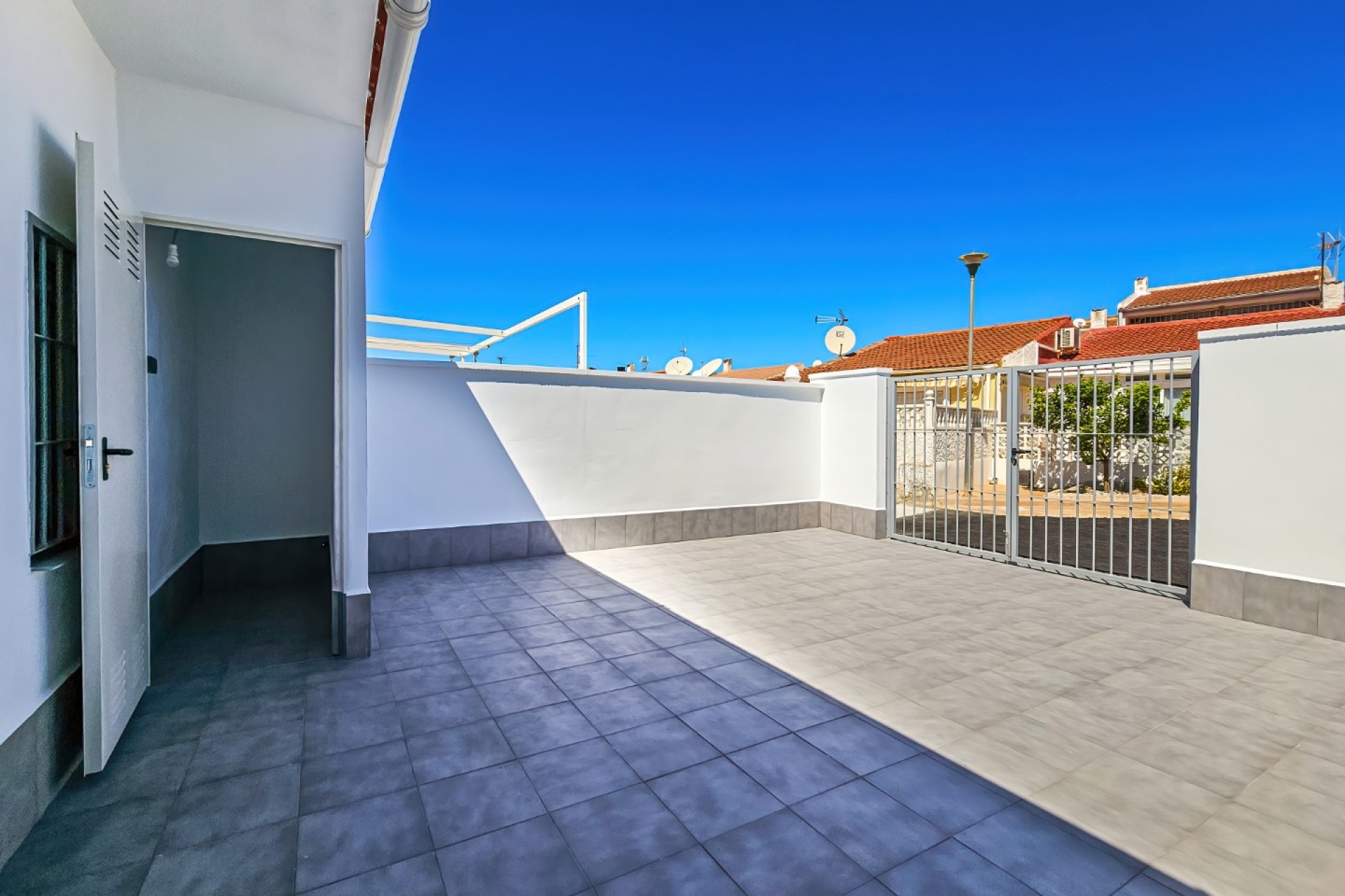 Återförsäljning - Bungalow - Torrevieja - Costa Blanca