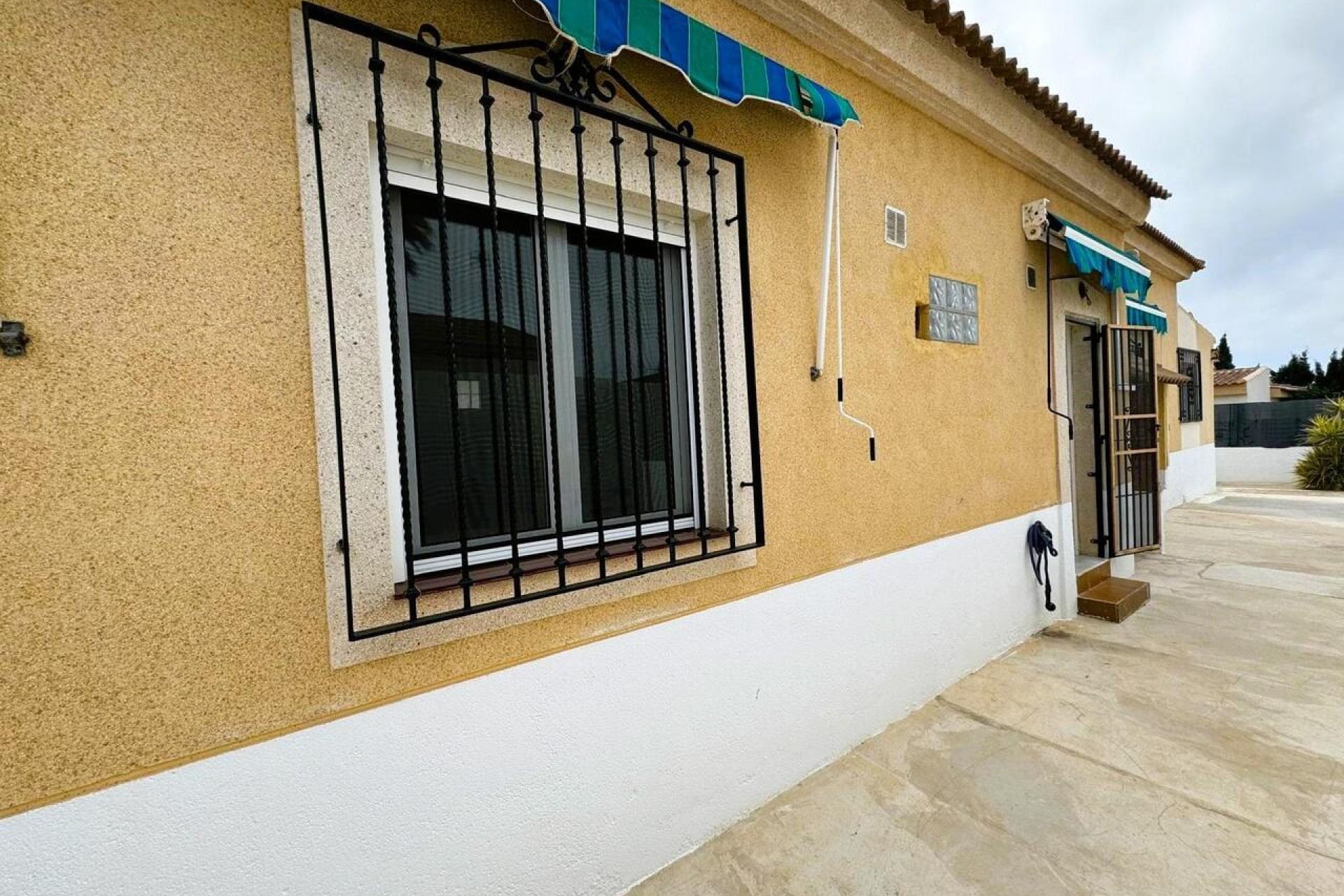 Återförsäljning - Bungalow - Torrevieja - Costa Blanca