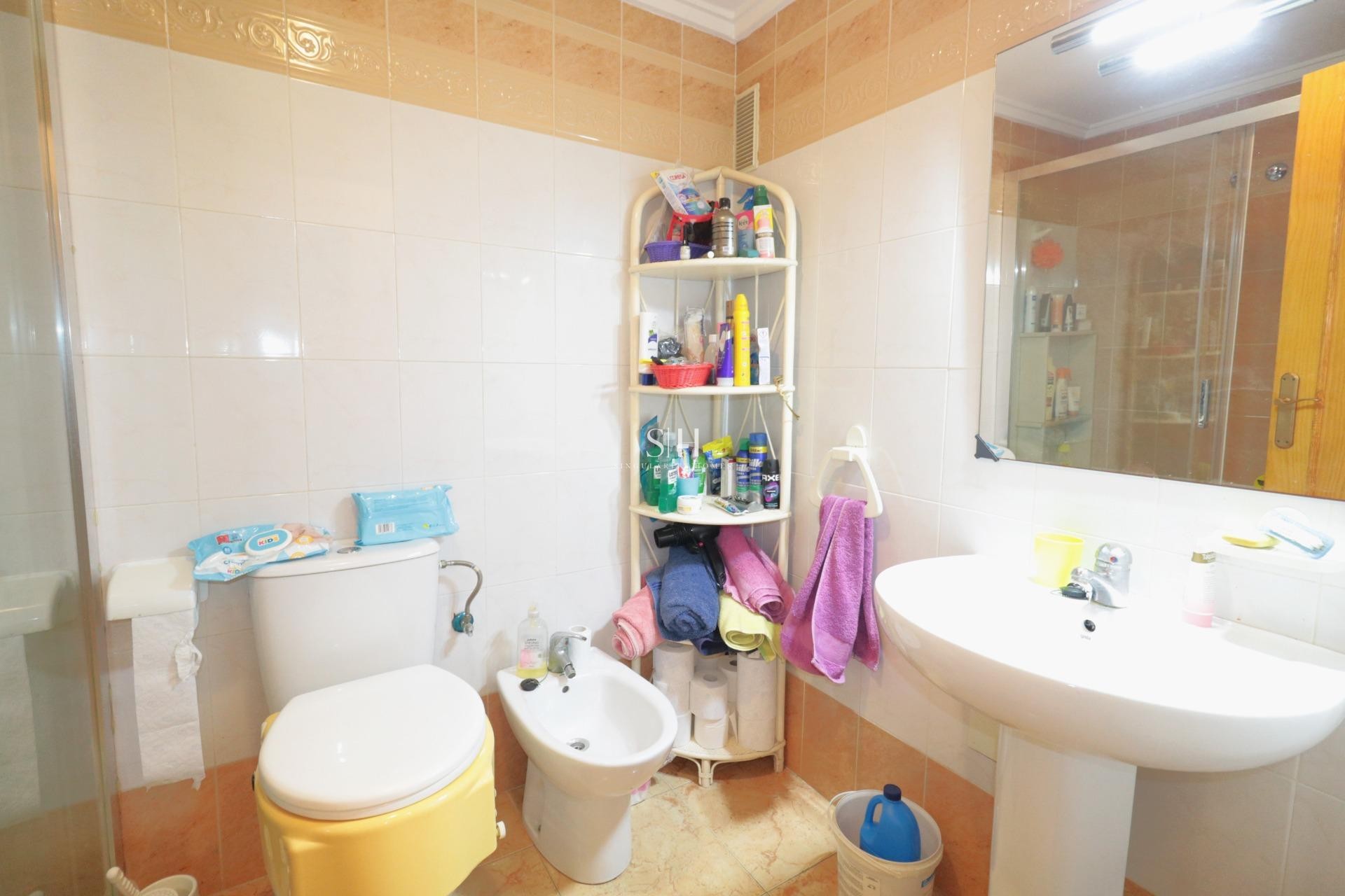 Återförsäljning - Bungalow - Torrevieja - El Limonar