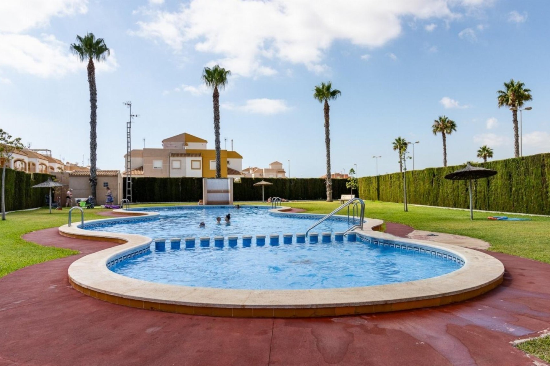 Återförsäljning - Bungalow - Torrevieja - El Limonar