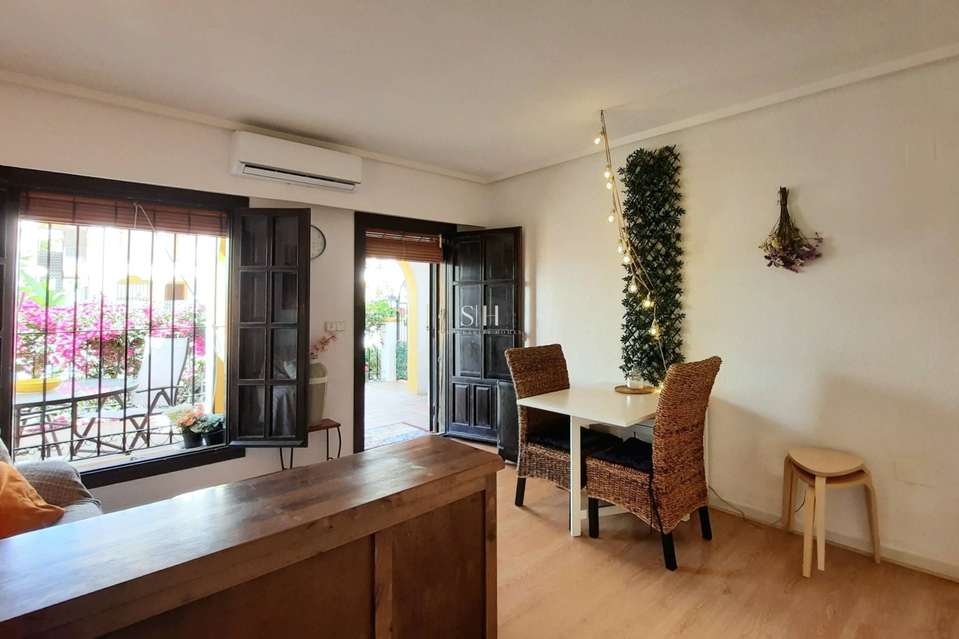 Återförsäljning - Bungalow - Torrevieja - La Mata