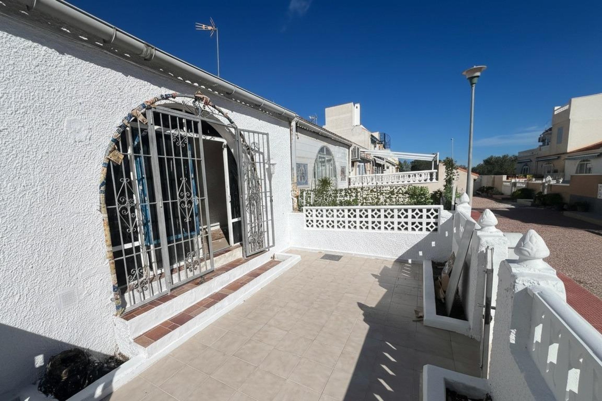 Återförsäljning - Bungalow - Torrevieja - La Siesta - El Salado - Torreta