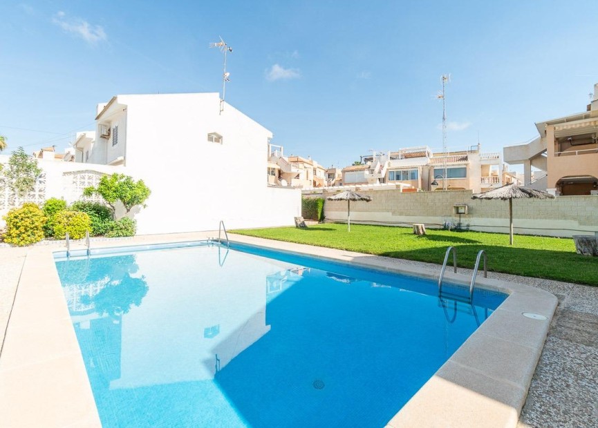 Återförsäljning - Bungalow - Torrevieja - Los Frutales