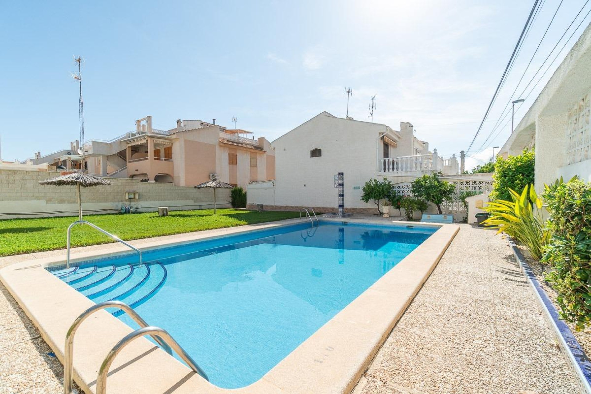 Återförsäljning - Bungalow - Torrevieja - Los Frutales