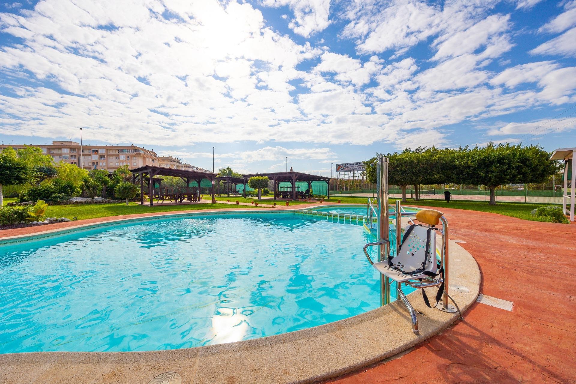 Återförsäljning - Bungalow - Torrevieja - Parque las naciones