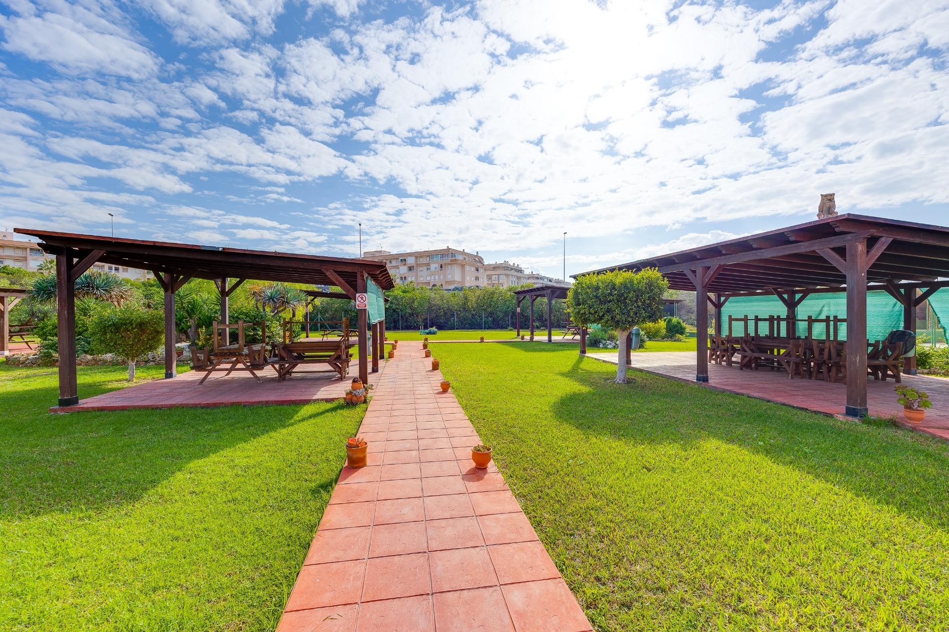 Återförsäljning - Bungalow - Torrevieja - Parque las naciones