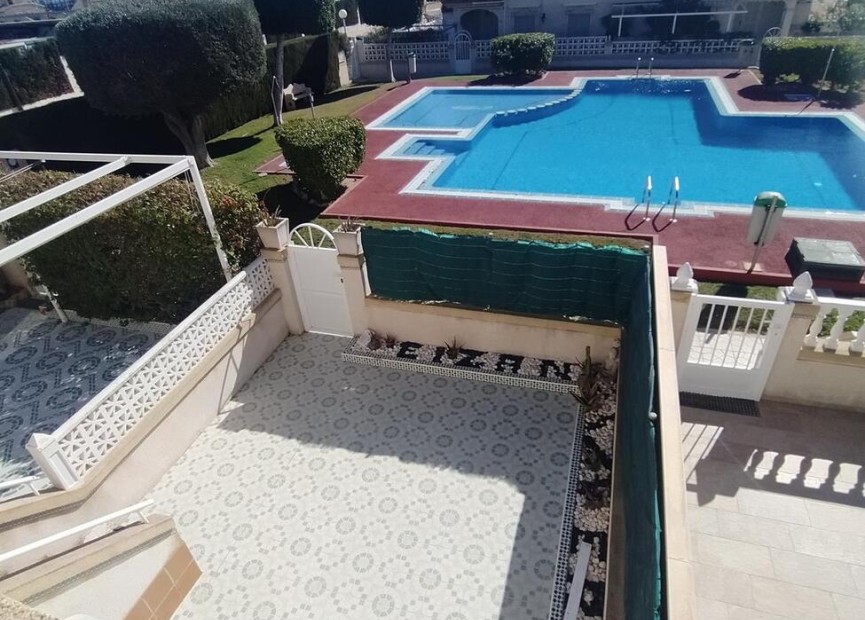 Återförsäljning - Bungalow - Torrevieja - TORREBLANCA LA MATA