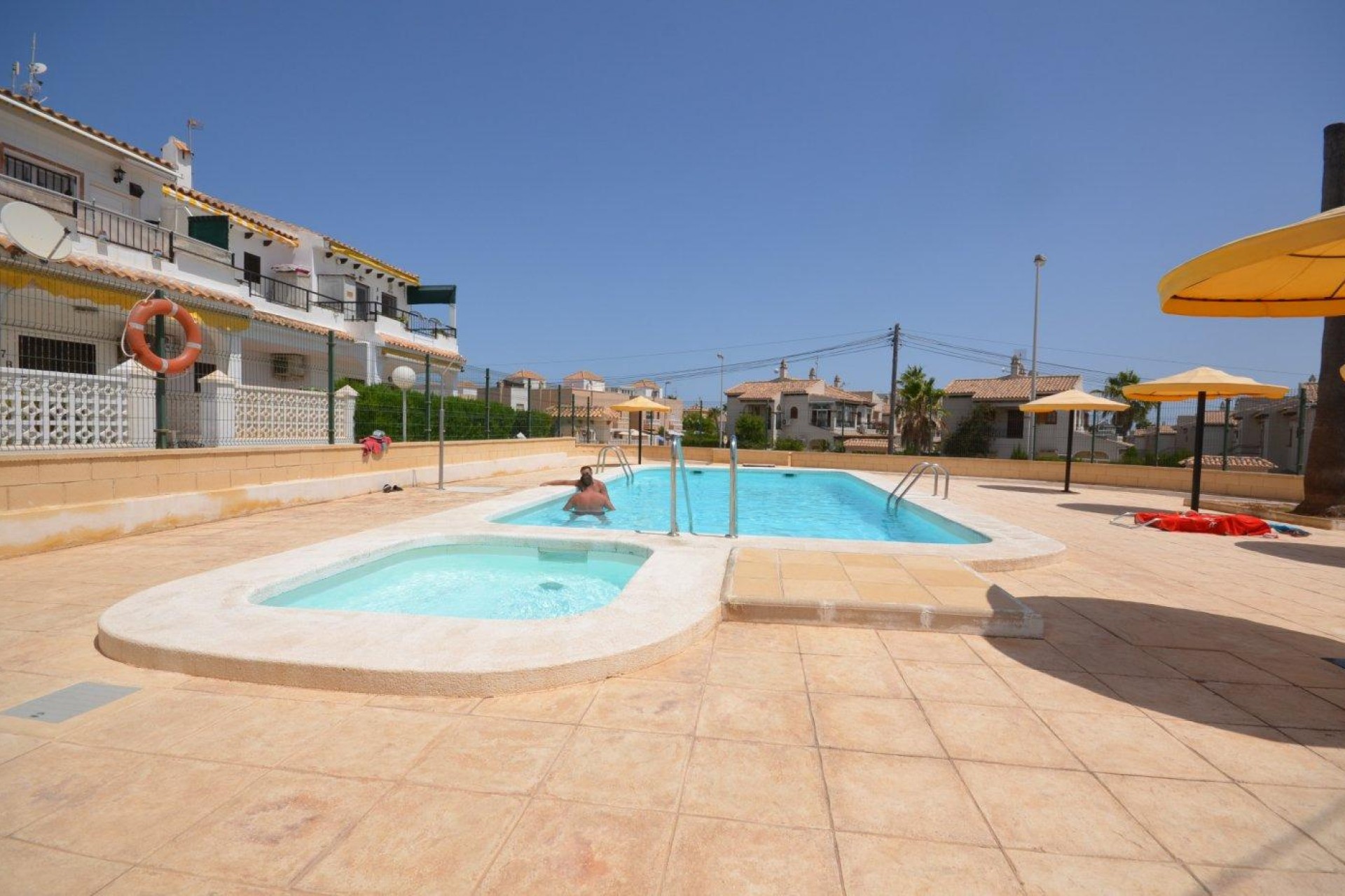 Återförsäljning - Bungalow - Torrevieja - Torreblanca